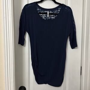 Splash navy blue with lace crop sleeve top size M